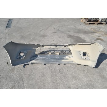 Προφυλακτήρας Εμπρός Toyota Hilux Revo 2015-2019 (Γνήσιο - Ελαφρώς Μεταχειρισμένο)