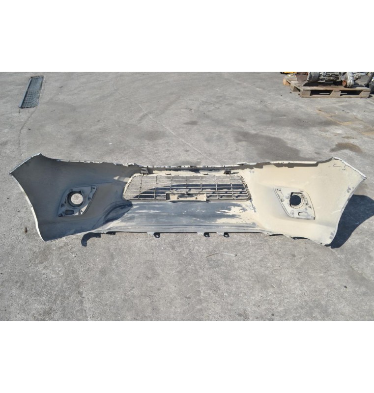 Προφυλακτήρας Εμπρός Toyota Hilux Revo 2015-2019 (Γνήσιο - Ελαφρώς Μεταχειρισμένο)