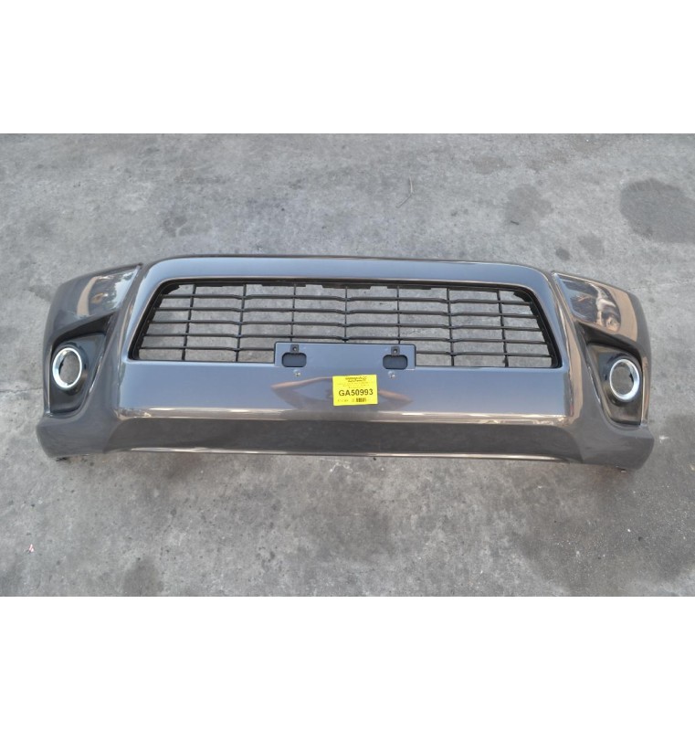 Προφυλακτήρας Εμπρός Toyota Hilux Revo 2015-2019 (Γνήσιο - Ελαφρώς Μεταχειρισμένο)