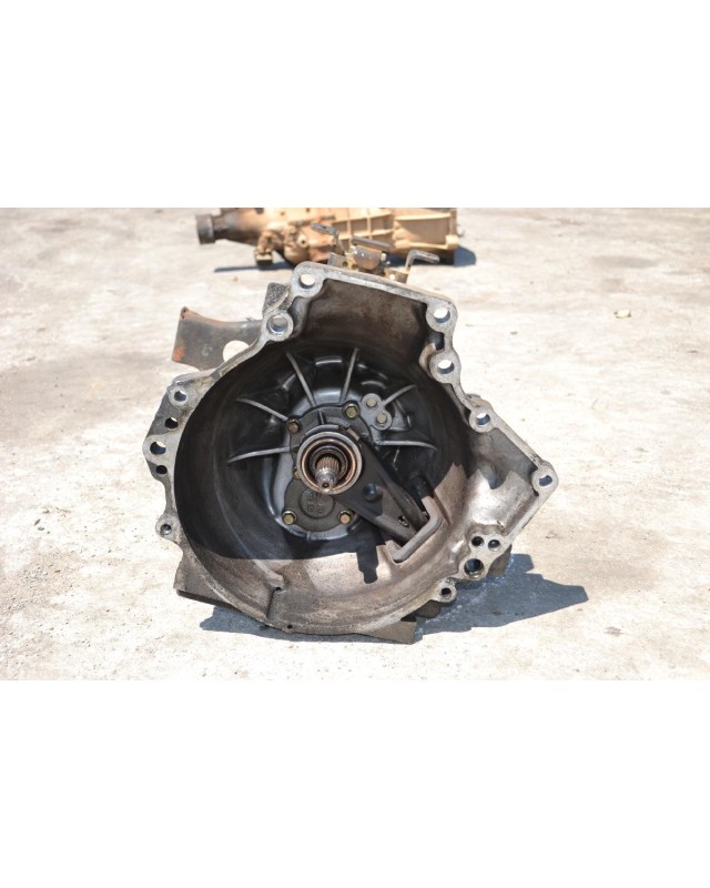 Χειροκίνητο Σασμάν Σασμάν Mazda B2200 - E2200 R2 4x2 1990-1998 (Λεβιεδες στο πλαι,χωρις καρτερ)