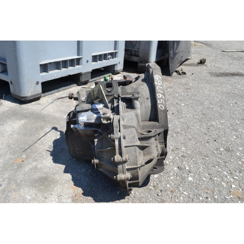 Σασμάν Renault Master 2.5 DCI G9U 2006-2012 8200583529 8200581207 (2 Κολλημενα σημεια)