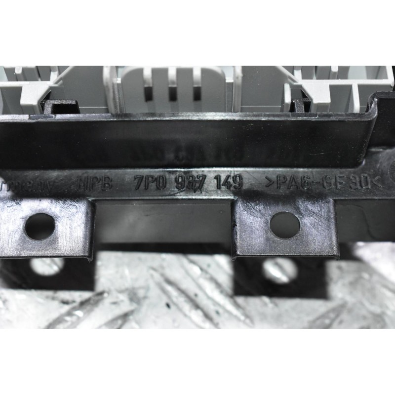 Ρελέ / Θήκη Ρελέ Porsche Cayenne 958 2010-2018 7P0937149 (Γνήσια)