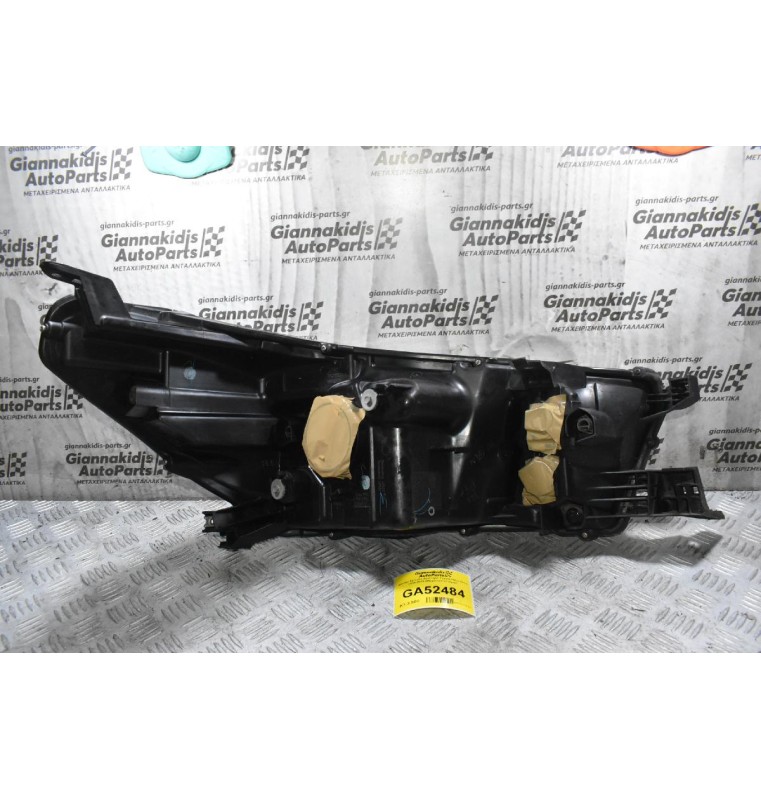 Φανάρι Εμπρός Αριστερό Toyota Hilux Revo 2015-2019 (Μηχανικό) (Γνήσιο)