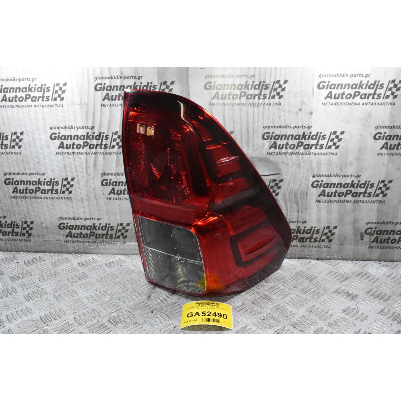 Φανάρι Πίσω Δεξια Toyota Hilux Revo 2015-2019 (Γνήσιο)
