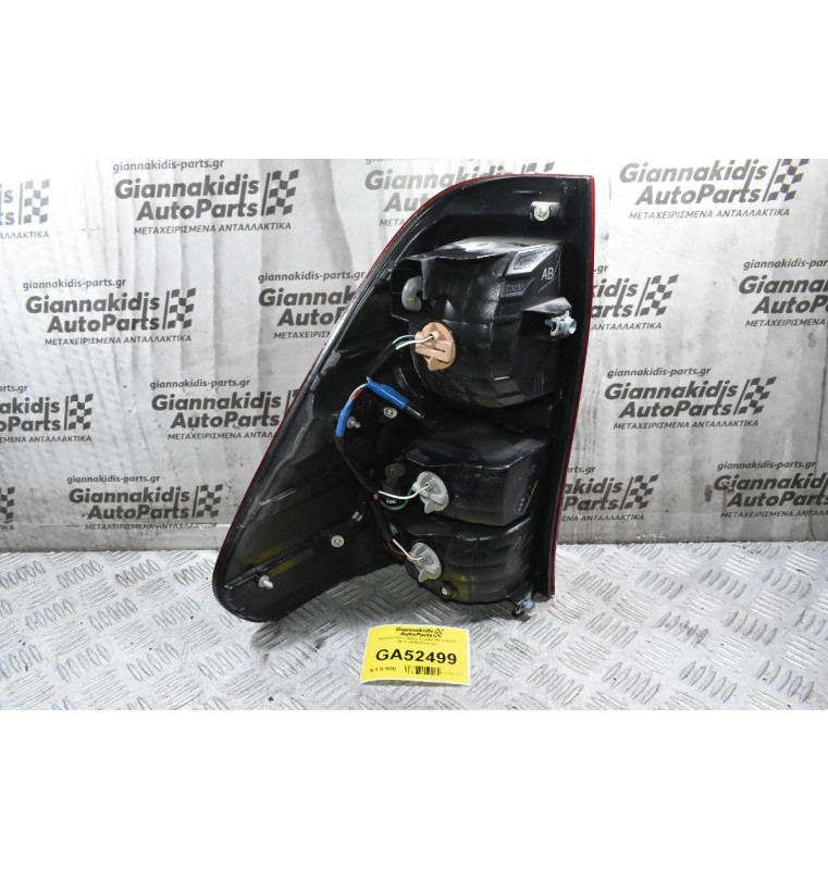 Φανάρι Πίσω Δεξια Toyota Hilux Revo 2015-2019 (Γνήσιο)