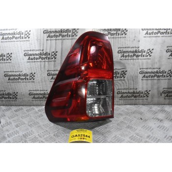 Φανάρι Πίσω Αριστερά Toyota Hilux Revo 2015-2019 (Γνήσιο)