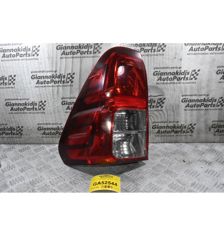 Φανάρι Πίσω Αριστερά Toyota Hilux Revo 2015-2019 (Γνήσιο)