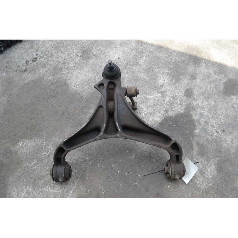 Κατω Δεξι Ψαλιδι Dodge Nitro 2.8 VM52C 2008-2015