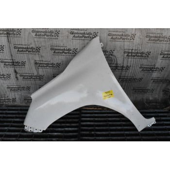 Φτερό Αριστερό Toyota Hilux Revo GUN 4X4 2015-2022 (Γνήσιο)  (Με Χτύπημα)