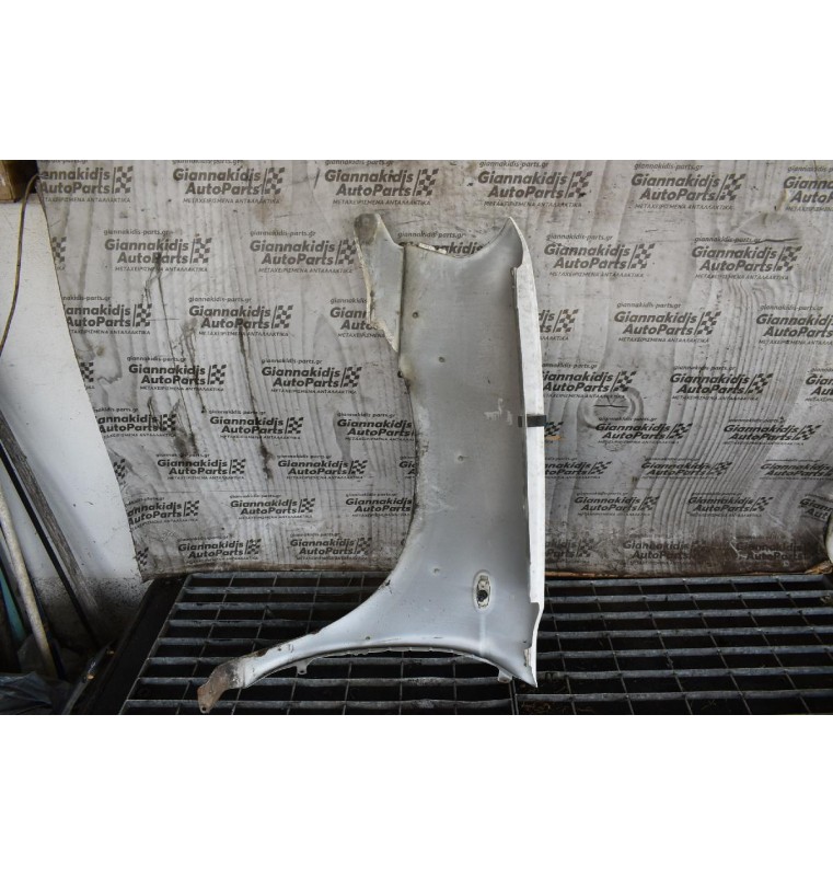 Φτερό Δεξι Nissan Navara D22 2001-2005