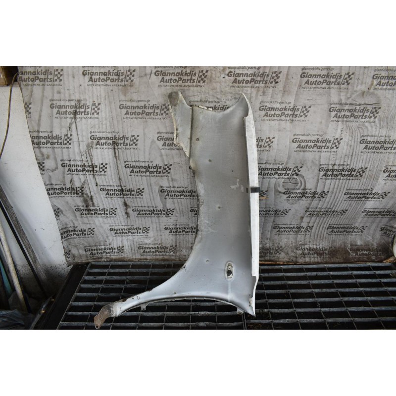 Φτερό Δεξι Nissan Navara D22 2001-2005