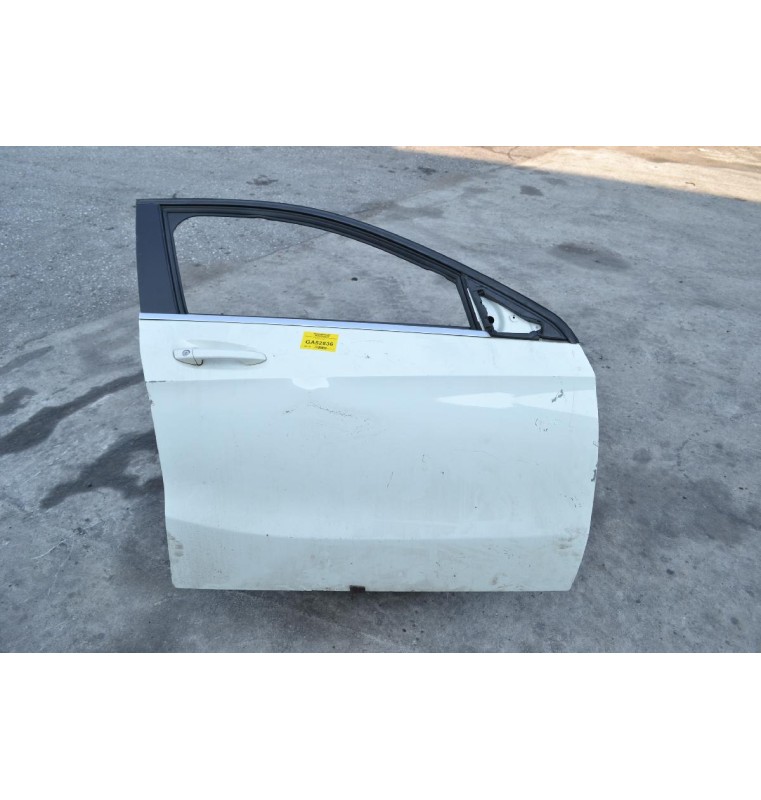 Πόρτα Mercedes-Benz A180 W176 2011-2019 Εμπρος Δεξια (Με Χτύπημα)