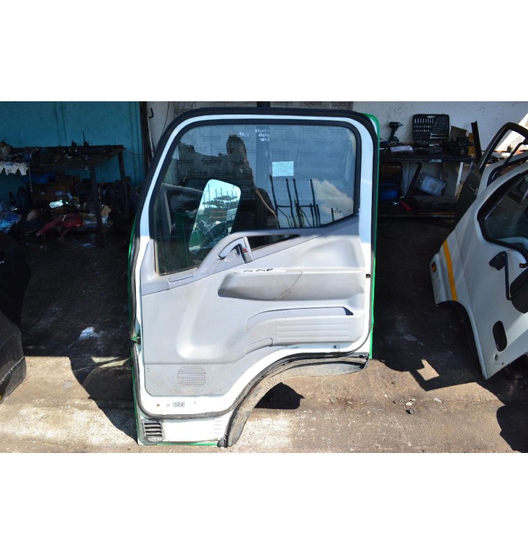 Πόρτα Δεξιά Mitsubishi Canter Fuso 2005-2015 ΑΚΡΗ-ΑΚΡΗ 111,5cm (ΣΚΑΛΟΠΑΤΙ ΤΕΡΜΑ ΚΑΤΩ 43cm) (Φαρδύ) (Χωρίς Καθρέφτη)