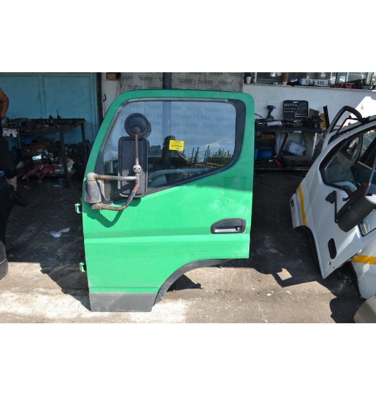 Πόρτα Αριστερη Mitsubishi Canter Fuso 2005-2015 ΑΚΡΗ-ΑΚΡΗ 111,5cm (ΣΚΑΛΟΠΑΤΙ ΤΕΡΜΑ ΚΑΤΩ 43cm) (Φαρδύ) (Χωρίς Καθρέφτη)