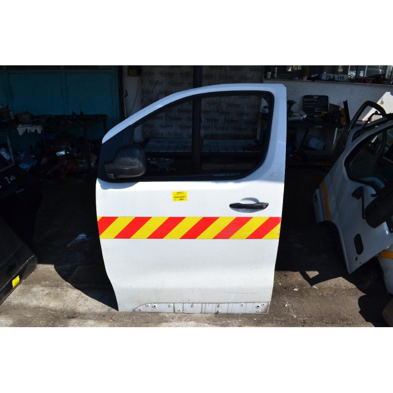Πόρτα Εμπρός Αριστερη Opel Vivaro 2014-2019 (Χωρίς Καθρέφτη)