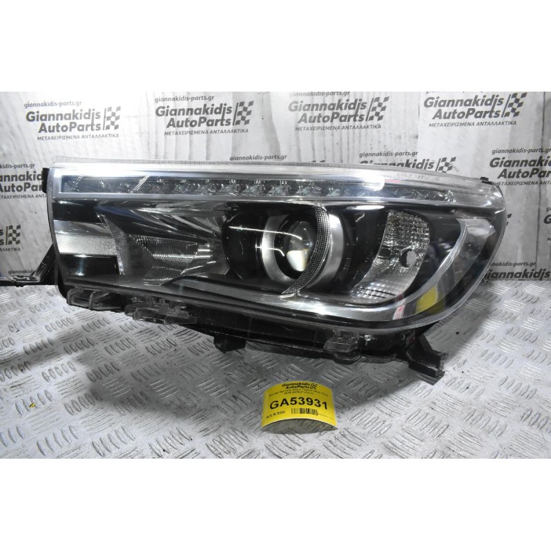 Φανάρι Αριστερό Toyota Hilux Revo 2015-2019