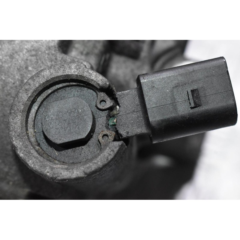 Κομπρεσέρ Aircondition A/C Audi A3 / A4 1.6 TDI CLH 2010-2016 DELPHI 5Q0820803B (Γνήσιο) (Volkswagen Golf / Seat Leon / Skoda Octavia)