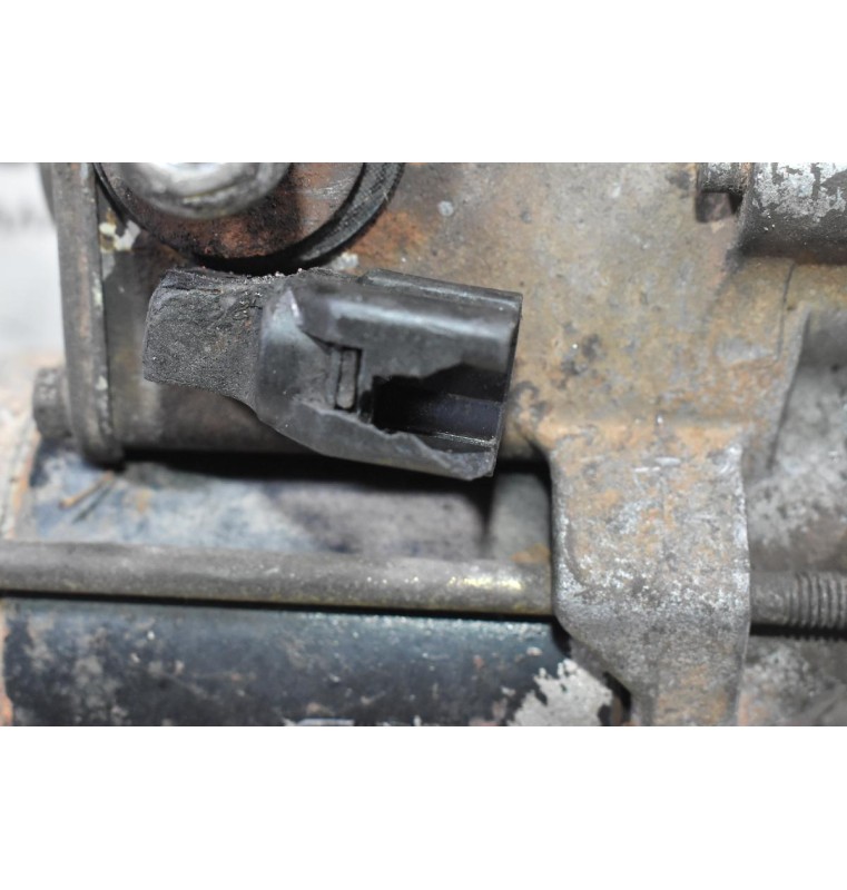 Μίζα Toyota Hilux 2.4 2L 1990-1998 28100-05050 12V (10 Δόντια) (Γνήσια) (Μικρό Σπάσιμο Στη Φίσα)