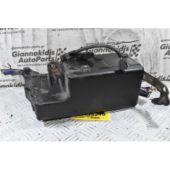 Ασφαλειοθήκη Toyota Hilux 2005-2015 82641-71020 82662-0K020