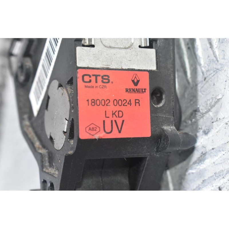 Πετάλ Γκαζιού Renault Trafic 2010-2022 18002-0024R (Opel Vivaro) (Γνήσιο)