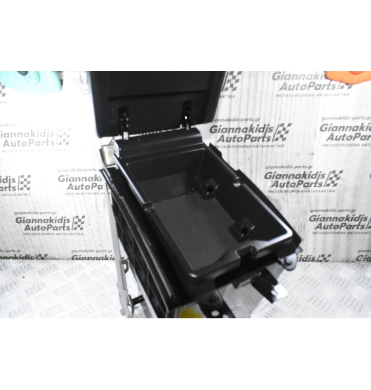 Τεμπέλης / Υποβαχιόνιο Και Ντουλαπάκι Nissan Qashqai J11 2013-2021 969VN-4EA0A 96930-4EA0A 969HT-4EA0A 969ZA-4EA0A-2 (Γνήσια)