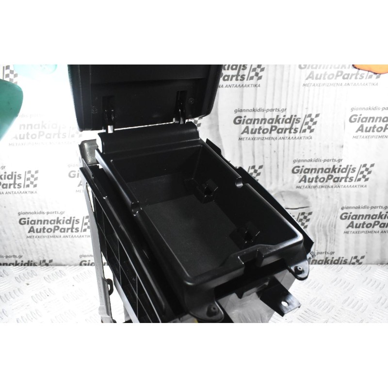 Τεμπέλης / Υποβαχιόνιο Και Ντουλαπάκι Nissan Qashqai J11 2013-2021 969VN-4EA0A 96930-4EA0A 969HT-4EA0A 969ZA-4EA0A-2 (Γνήσια)