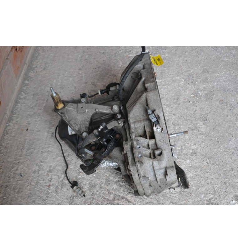 Χειροκίνητο Σασμάν Renault Captur 1.5d K9K628 2013-2021 (JR5332)