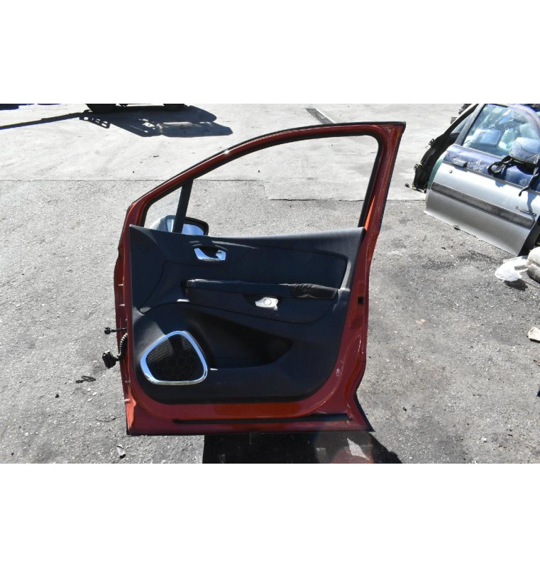 Πορτα Εμπρος Δεξια Renault Captur 2011-2018