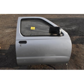 Πόρτα Εμπρός Δεξιά Nissan Navara D22 1998-2005 (Χωρίς Καθρέφτη)