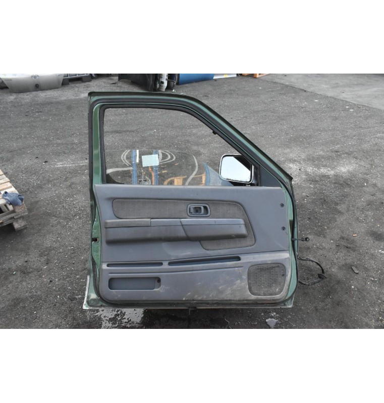 Πόρτα Εμπρός Αριστερη Nissan Navara D22 1998-2005 (Χωρίς Καθρέφτη)
