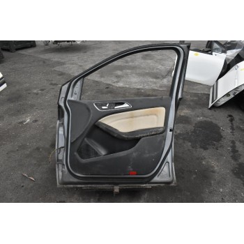 Πόρτα Mercedes-Benz B180 W246 2011-2019 Εμπρος Δεξια (Χωρίς Καθρέφτη) (Με Χτύπημα)