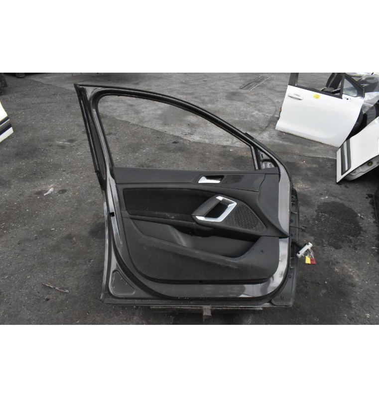 Πόρτα Εμπρός Αριστερη Peugeot 308 2014-2019 (Χωρίς Καθρέφτη) (Με Χτύπημα)