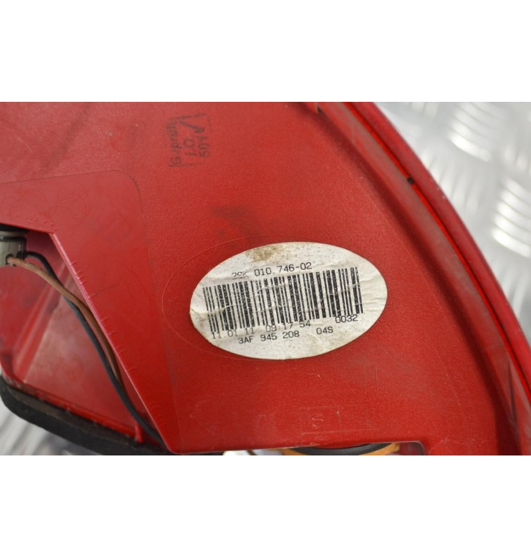 Φανάρι Πίσω Δεξιό Volkswagen Passat 2010-2015 2SK01074602 3AF945208