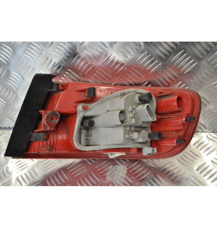 Φανάρι Πίσω Αριστερό Audi A4 2008-2012 8K9945095B (LED)