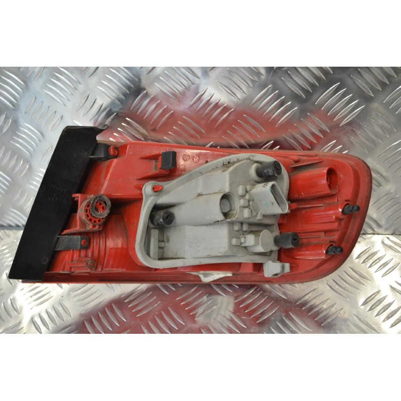 Φανάρι Πίσω Αριστερό Audi A4 2008-2012 8K9945095B (LED)