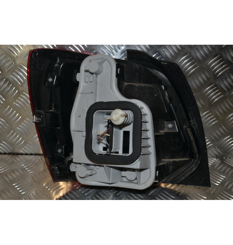 Φανάρι Πίσω Δεξιό Volkswagen Polo 2009-2014 6R0945096J 6R0945112B 6R0945096K 6R0945112C