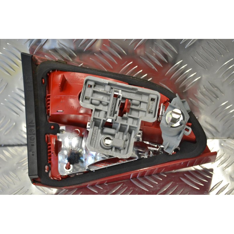 Φανάρι Πίσω Δεξιά Πορτ Μπαγκάζ Audi A4 - S4 B8 2008-2015 8K9945094B 21968002 (Γνήσιο) (Station Vagon)