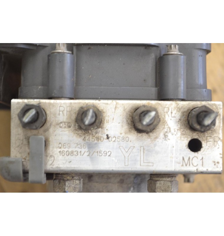 Μονάδα ABS Toyota Corolla 2013-2018  BOSCH 44540-02580 4454002580 0265256128 2265106455