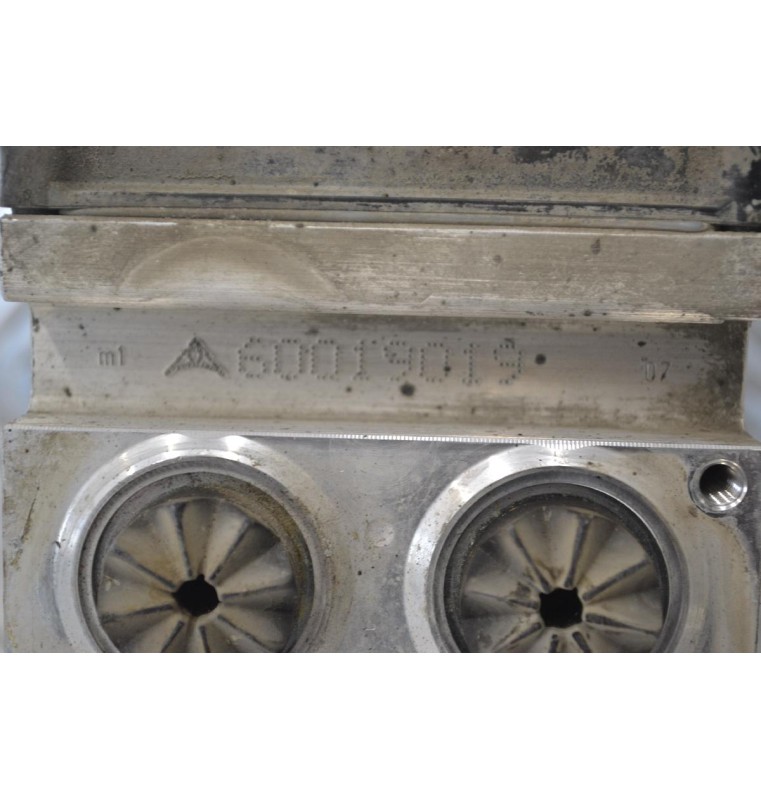 Μονάδα ABS Volkswagen Passat 2005-2011 TRW 3C0.614.109.AK 3C0614109AK 16705916 16705719Q S118676038A GNO