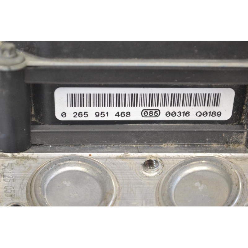Μονάδα ABS Audi A4 2011-2015 BOSCH 8K0.614.517 8K0614517 0265236297 0265951468