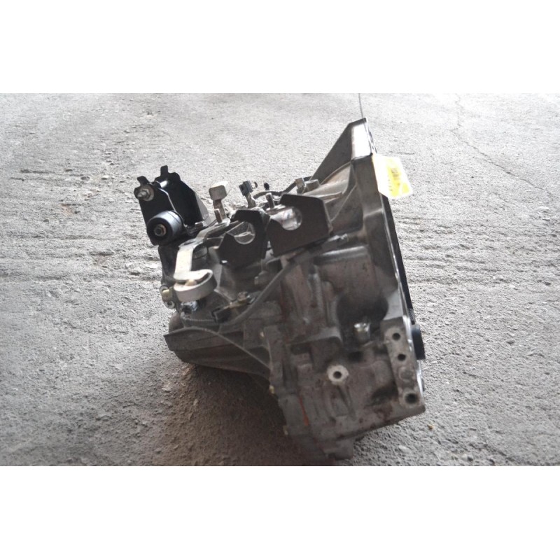 Σασμαν Toyota Corolla/Auris 1.4 1ND Euro 6 2012-2018 (143.000ΧΛΜ) 30300-02290 3030002290