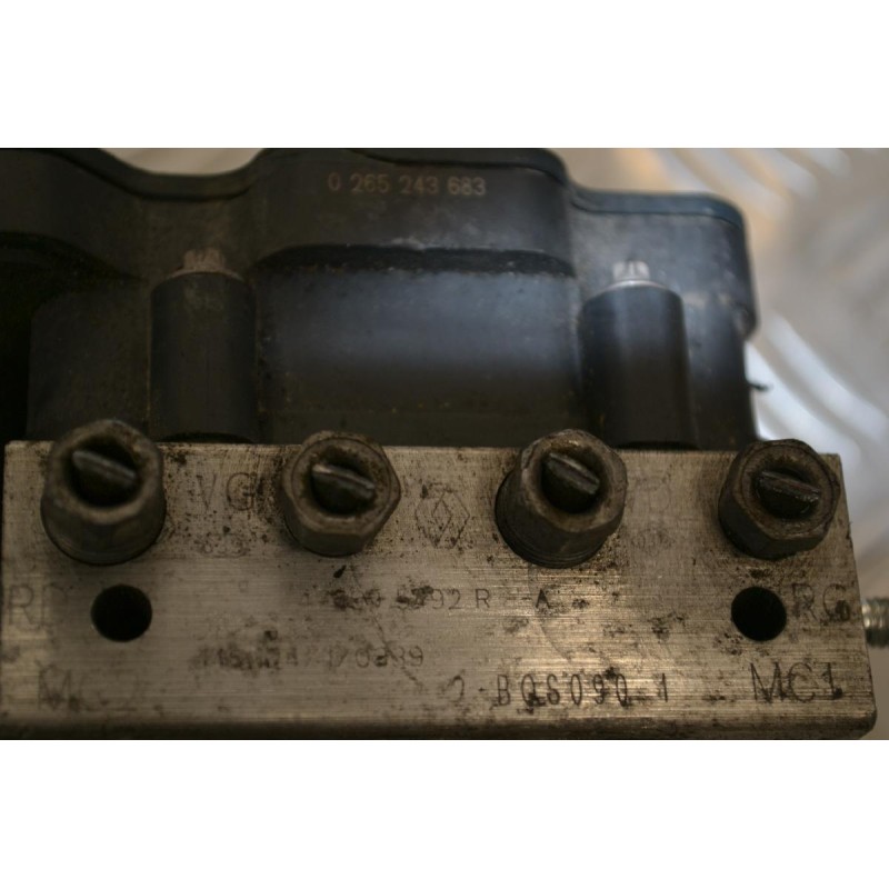 Μονάδα ABS Dacia Sandero 2012-2025 BOSCH 2265106516 0265956285 0265243683
