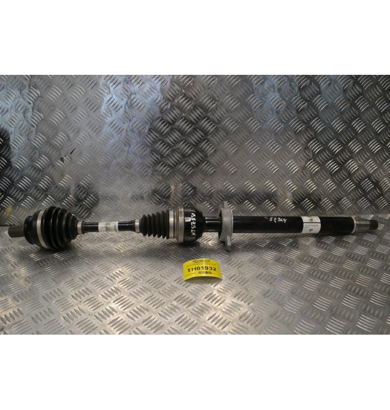 Δεξί Ημιαξόνιο Mercedes-Benz CLA 180 282914 2019-2026 A1773306500 22122