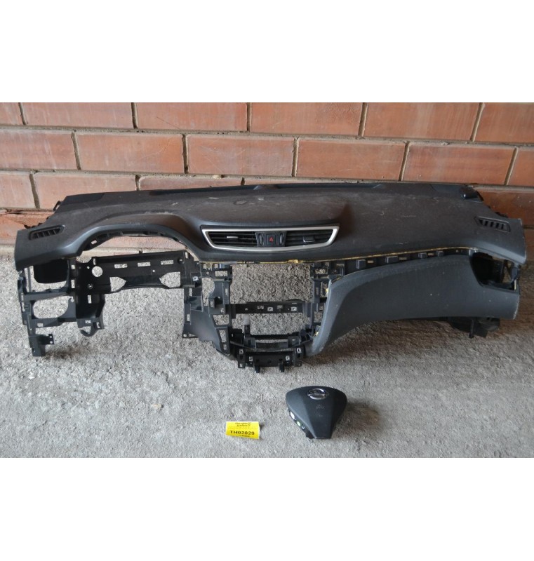 Αερόσακοι-AirBags Nissan Qashqai J11 2012-2018 (Ταμπλό και αερόσακος οδηγού)