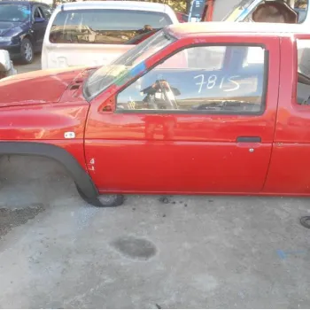 Καμπίνα Nissan King Cab D21 1992-1997  (Για Ανταλλακτικά)