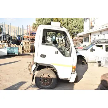 Καμπίνα Isuzu NPR 2000-2009