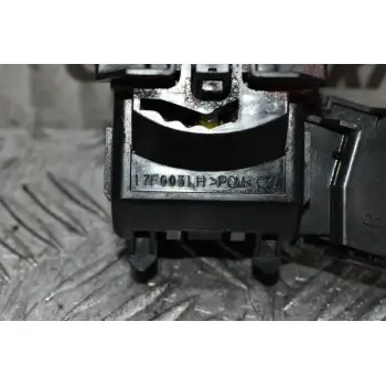 Διακόπτης Υαλοκαθαριστήρων Citroen C1 2006-2012 17F003LH (8pins)