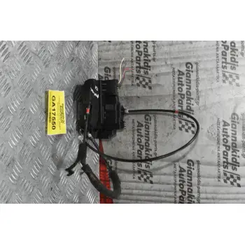 Κλειδαριά Nissan Pathfinder 2005-2015 (Πισω Αριστερά ,3 pins)