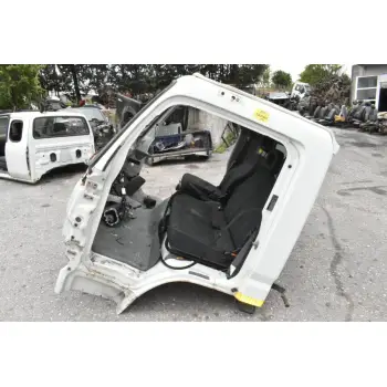 Καμπίνα Mitsubishi Canter Fuso Φαρδια 7C15 2005-2010 Δεξιοτιμονη