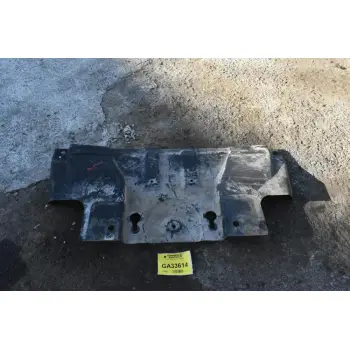 Ποδιά Μηχανής Isuzu D-Max